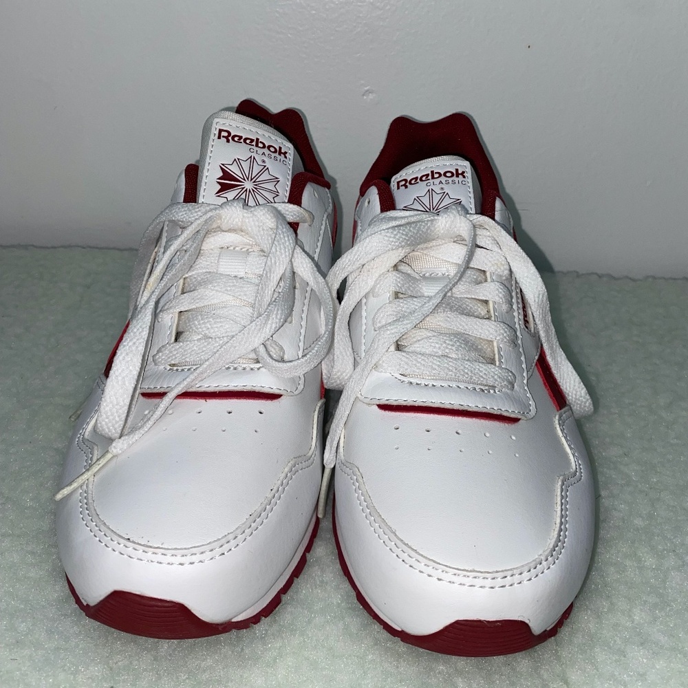 Size 5 - Reebok Classic Leather Chalk Mars Red